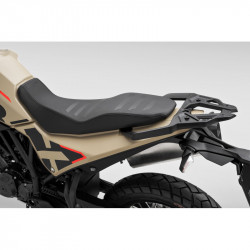 Kõrge juhiiste Benelli BKX 125 / BKX 125 S