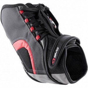 EVS AB05 ankle brace